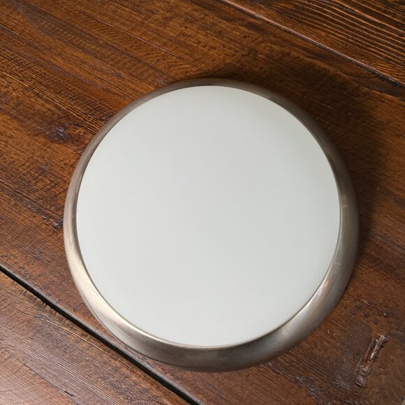 LED Flush Mount Light - NEW - Picture 5 of 5